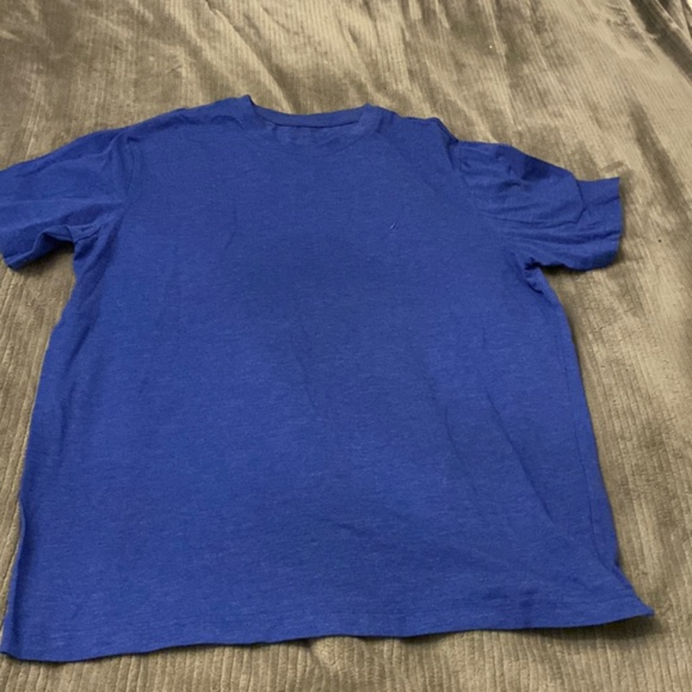 Nautica‎ tshirt